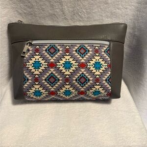 Mesa Gray Cosmetic Bag